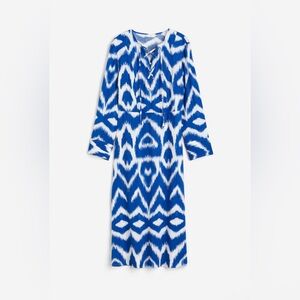 NWT H&M Dress Blue Print size M